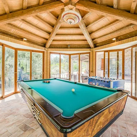 Villa Pool Angela Whirlpool *